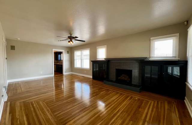 Non-Refundable & Security Deposit Total: $1950.00 photos photos