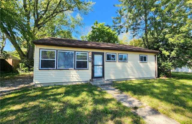 1303 Graystone Drive photos photos