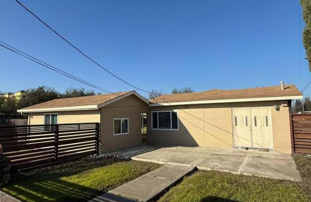 211 Shiloh Road photos photos