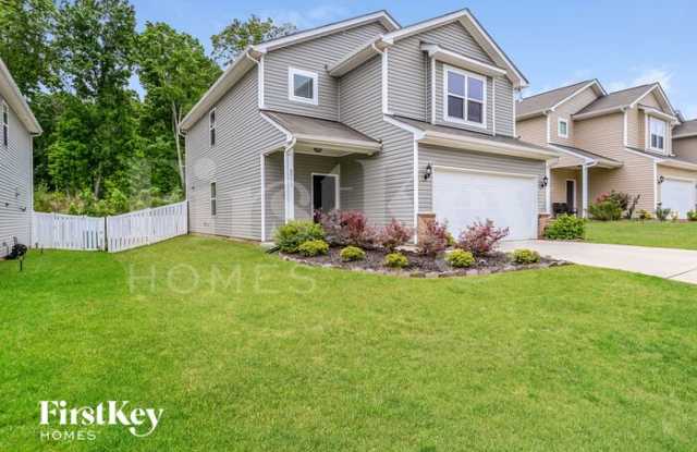 8911 Lilac Tree Avenue Gallery 2