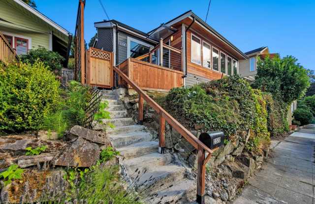 Remodeled Alki Beach Home with Puget Sound Views photos photos