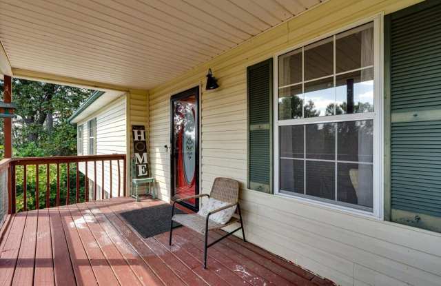 6701 Barclay Lane Gallery 2