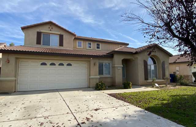 Spacious Stockdale Ranch Home! - 14 Claudia Autumn Drive, Bakersfield, CA 93314
