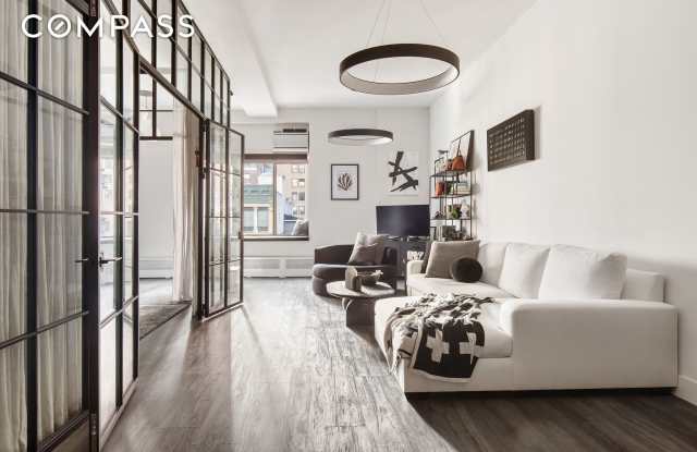 372 Fifth Avenue - 372 5th Avenue, New York City, NY 10001 372 Fifth Avenue - 372 5th Avenue, New York City, NY 10001