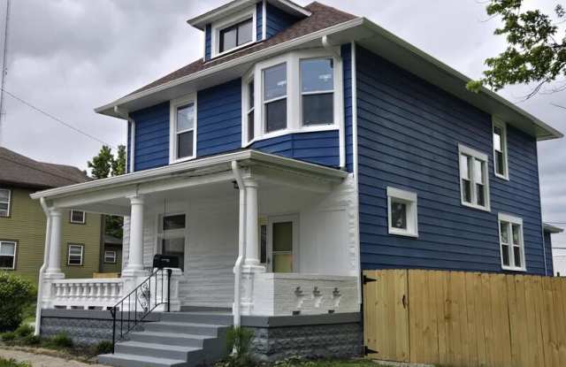 24 N Randolph St photos photos