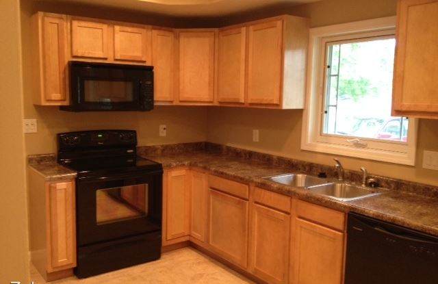 9125 Imperial Dr. Gallery 2