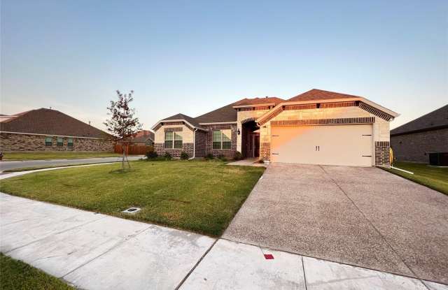 4008 Whitetail Lane Gallery 2
