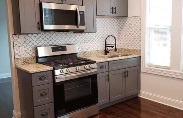 4852 W DEMING PL 2 Gallery 4