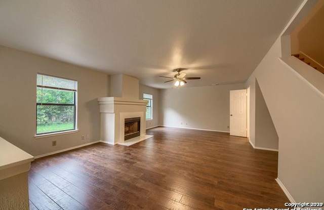 10420 Arbor Bluff Gallery 3
