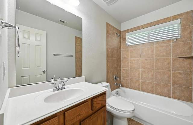 9209 Friendswood Drive Gallery 4