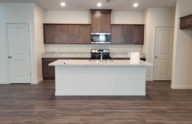 676 Whitewater Way Gallery 2