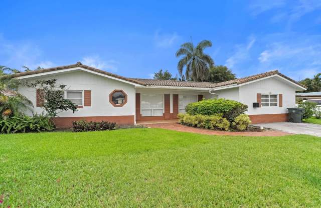 818 W Camino Real photos photos