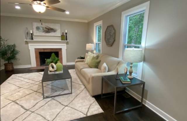 8091 Glenbrook Drive Gallery 4