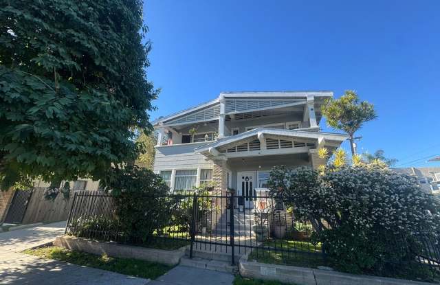 Beautiful 2 Bed / 1 Bath Near Alamitos Beach photos photos