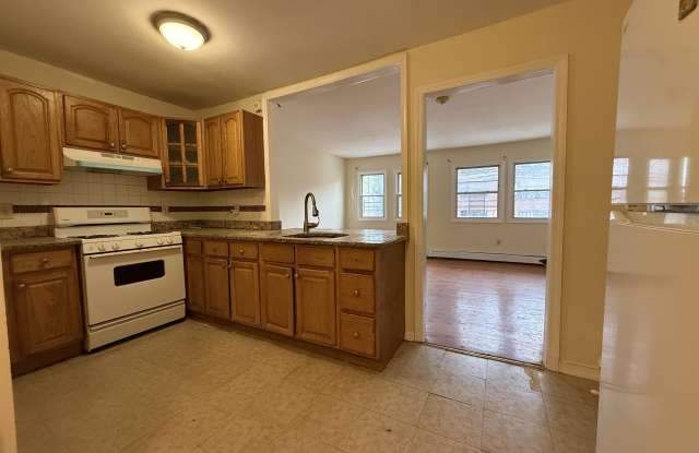 20 DALES AVE - 20 Dales Avenue, Jersey City, NJ 07306