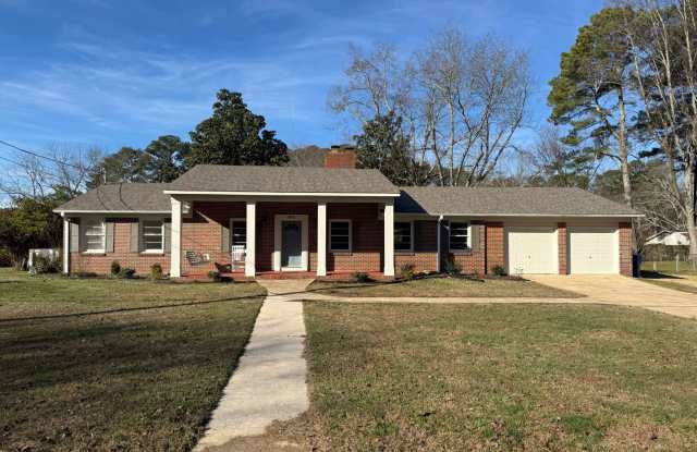 Beautifully Updated Home for Rent in the Heart of Arab, AL photos photos