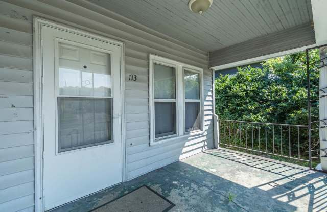 4 Bed House Available for 2027! Gallery 4