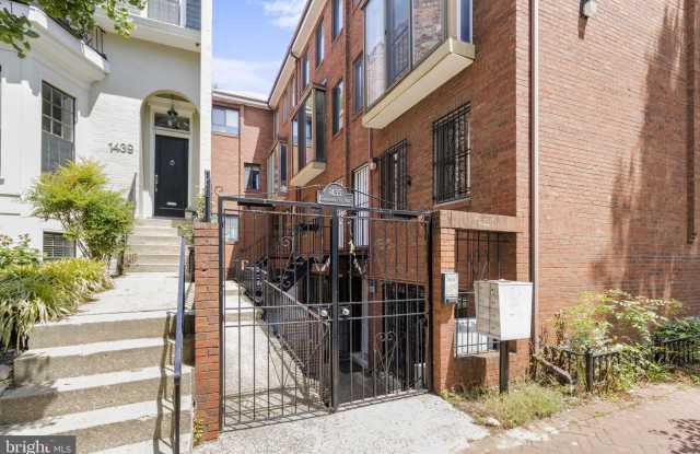 1435 CORCORAN Street NW unit: 3 photos photos