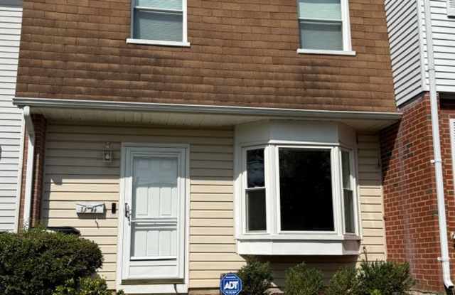 3-Bedroom Townhouse photos photos