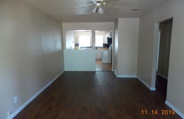 1807 Donna Street Gallery 3
