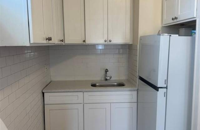 2116 Flatbush Avenue photos photos