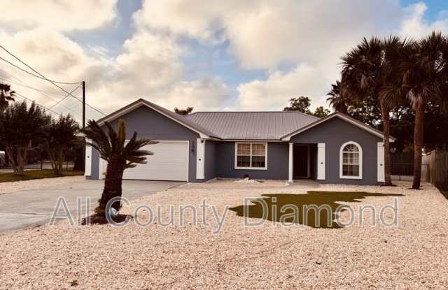 127 Heather Dr photos photos