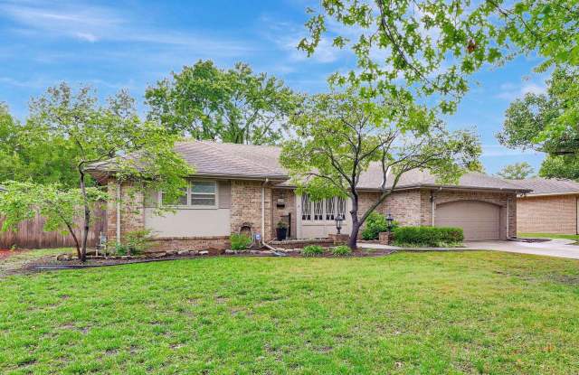 Charming Ranch in Rockwood! photos photos