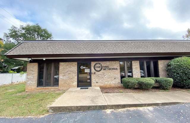405 E Clinton Avenue - 405 East Clinton Avenue, Athens, TX 75751
