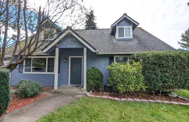 Cute 3 Bedroom plus Den/Office/Bonus Room House - 5730 132nd Place Northeast, Marysville, WA 98271