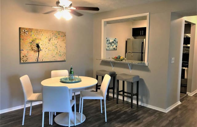 Camelot East Apartments photos photos