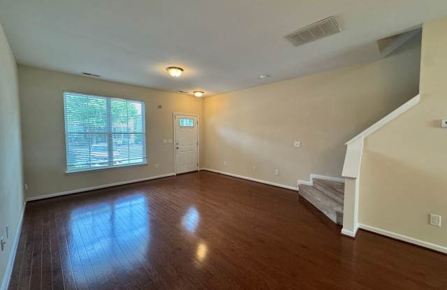 5564 Farm House Trail Gallery 4