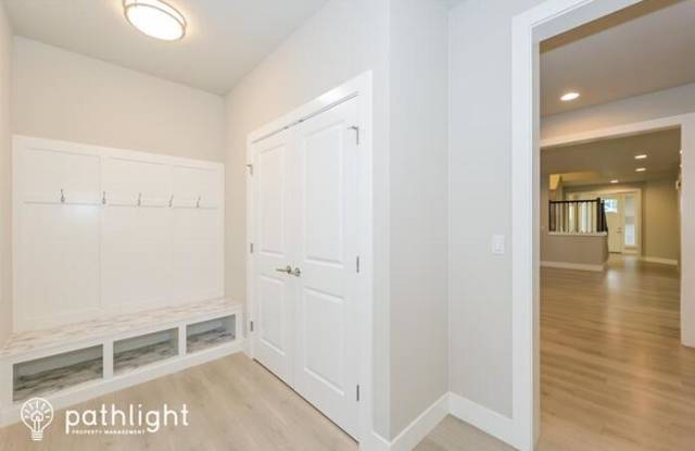 12120 92nd Avenue Court East Gallery 2
