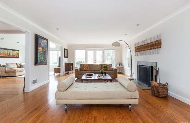 22 Aspen Road Gallery 3
