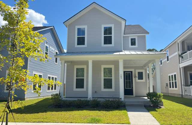 Beautiful 4-Bed Home in Limehouse Village – Move-In Ready! photos photos