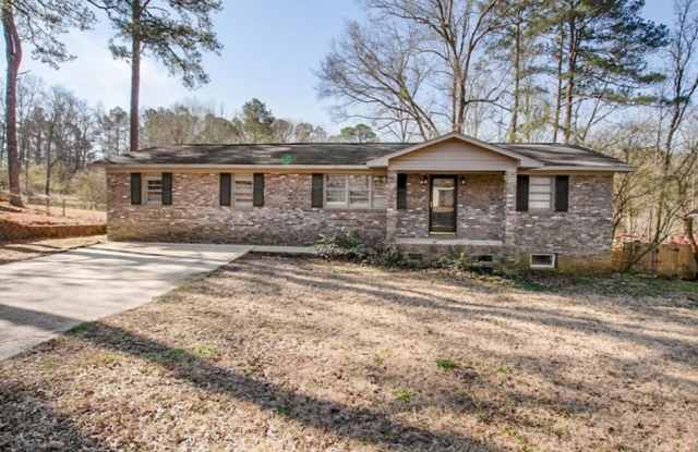 3 bedroom, 2 bath - with a huge backyard and a walk in basement photos photos