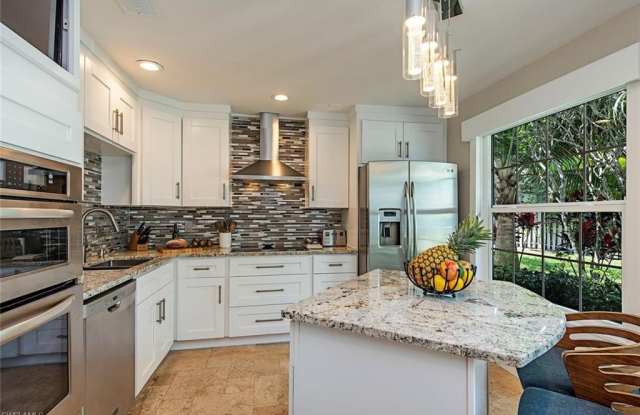 840 Meadowland Dr photos photos
