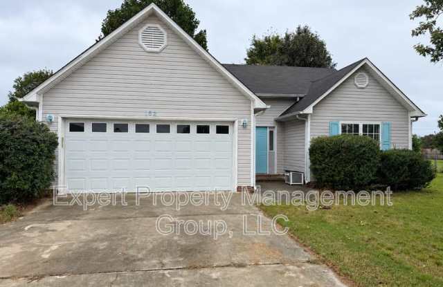 162 Cavalier Dr Gallery 1