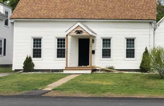 Charming 3BR Home Rockland photos photos Charming 3BR Home Rockland photos photos