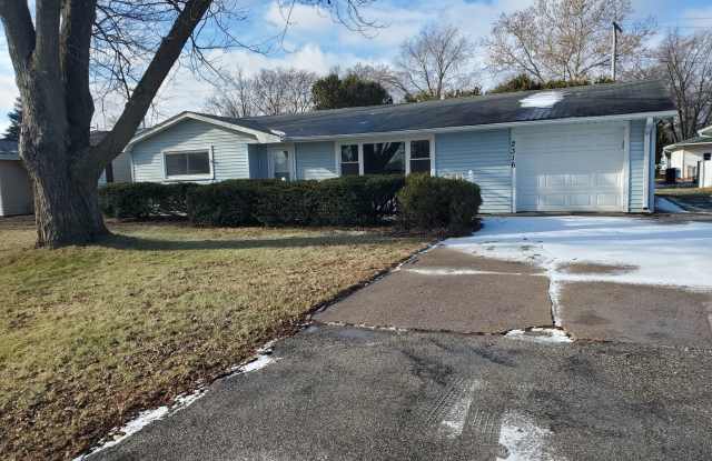 2 Bedroom House in Silvis photos photos