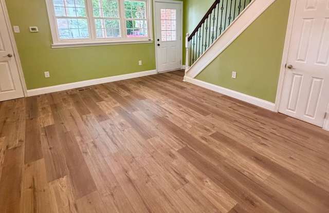 12140 RAMBLER Road Gallery 2