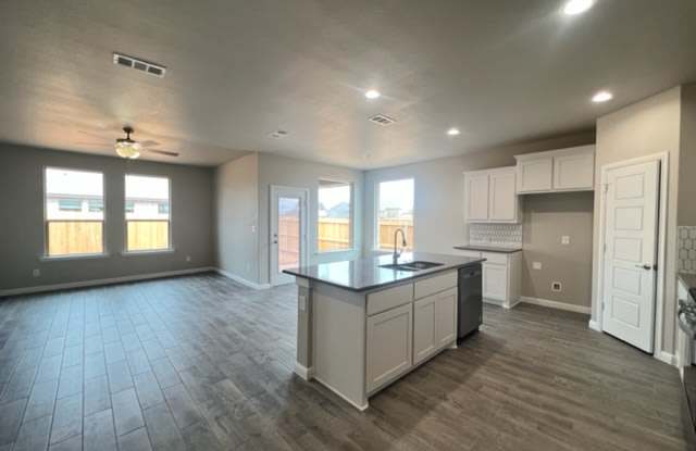 13 Los Campos Dr Gallery 3