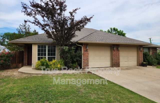 1420 South Mississippi Avenue - 1420 South Mississippi Avenue, Ada, OK 74820 1420 South Mississippi Avenue - 1420 South Mississippi Avenue, Ada, OK 74820