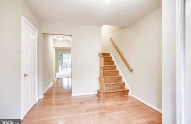 44127 PAGET TERRACE Gallery 4