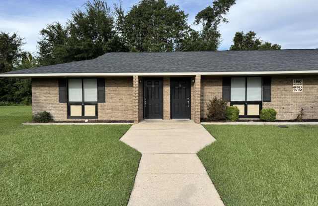 Calloway Manor Gallery 1