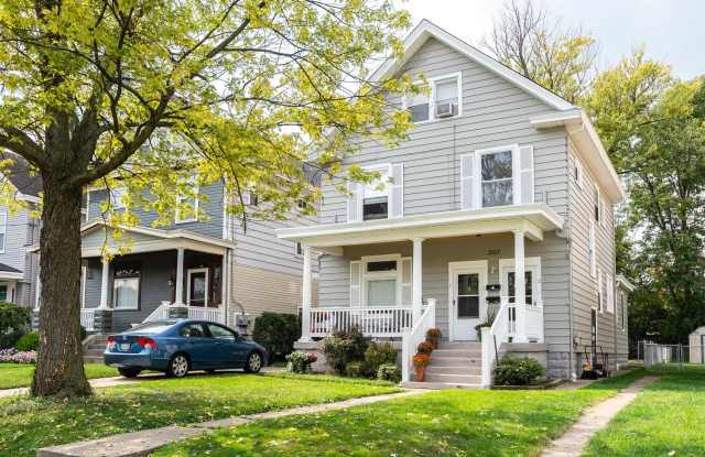 3811 Floral Ave Gallery 3