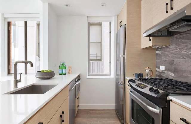 14 Cliff St Apt 2 Gallery 2