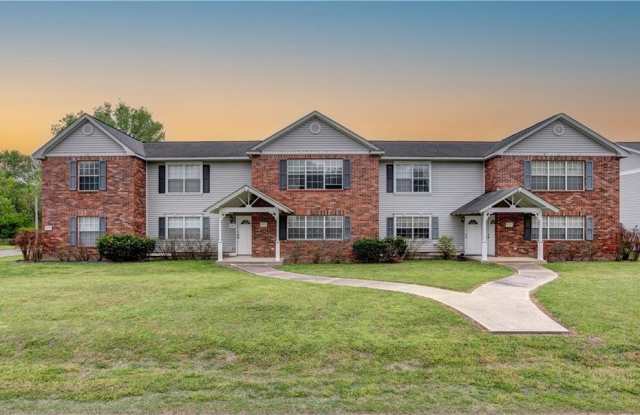 800  W Tahlequah  ST Unit #B photos photos