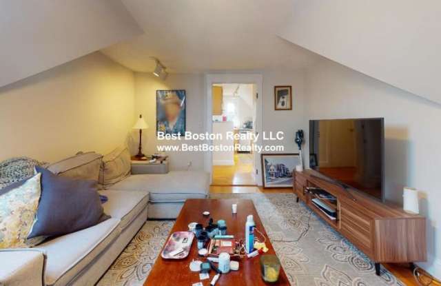 389 Highland Ave. photos photos