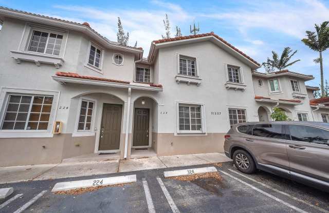 21223 NW 14th Place unit: 324 photos photos