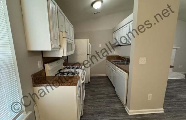 6717 Bellows Place Gallery 4